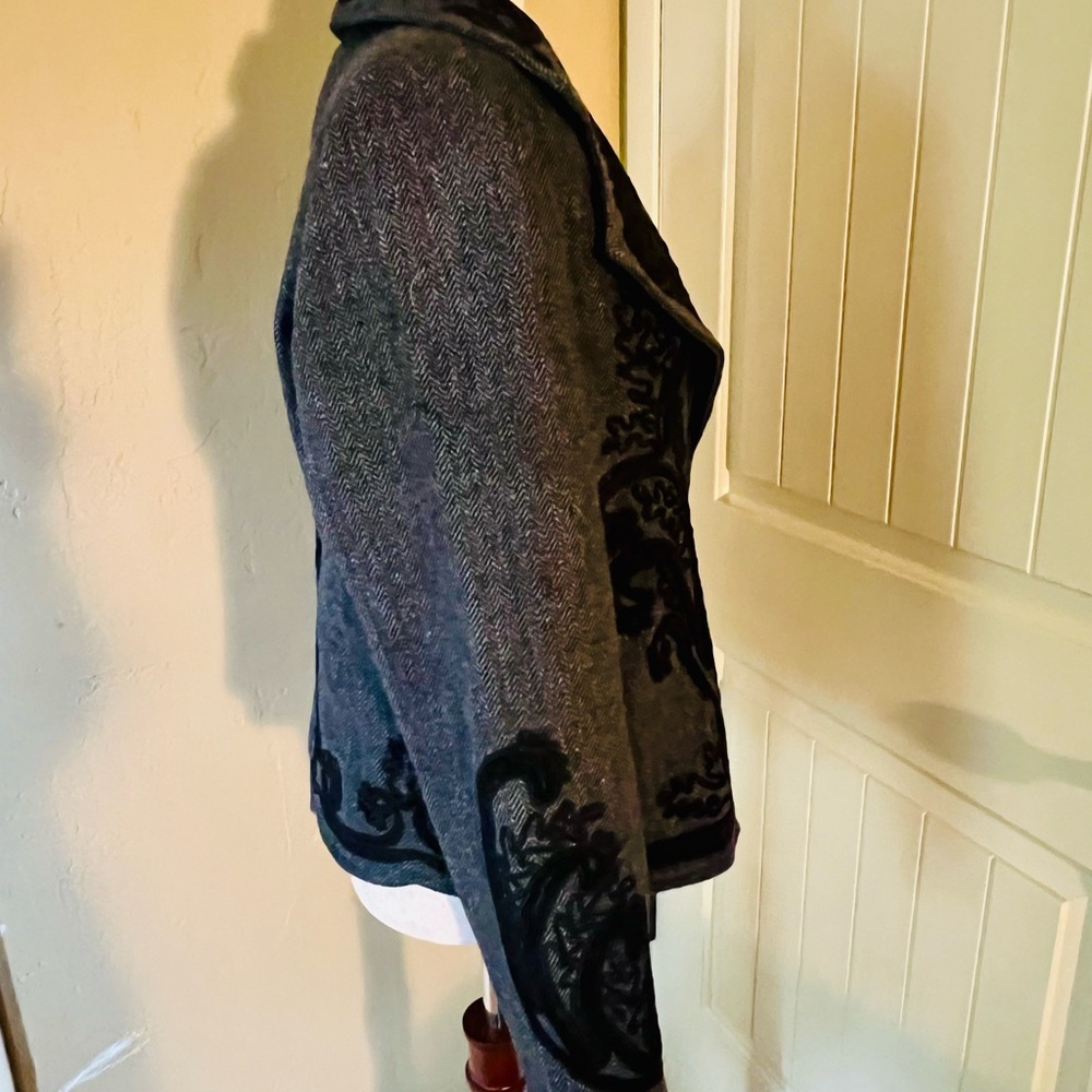 Soft Surroundings Wool Blend Jacket- Grey with Black Embroidery.- size M. - Picture 10 of 10